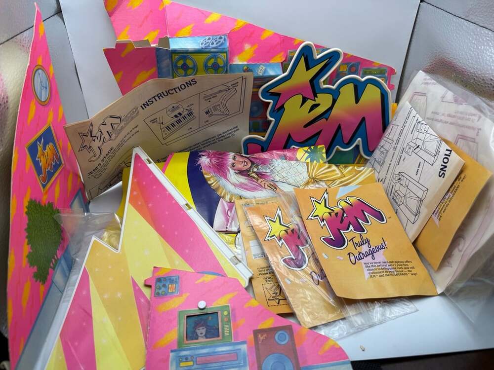 Hasbro Jem and the Holograms Star Stage Playset Parts and Paperwork